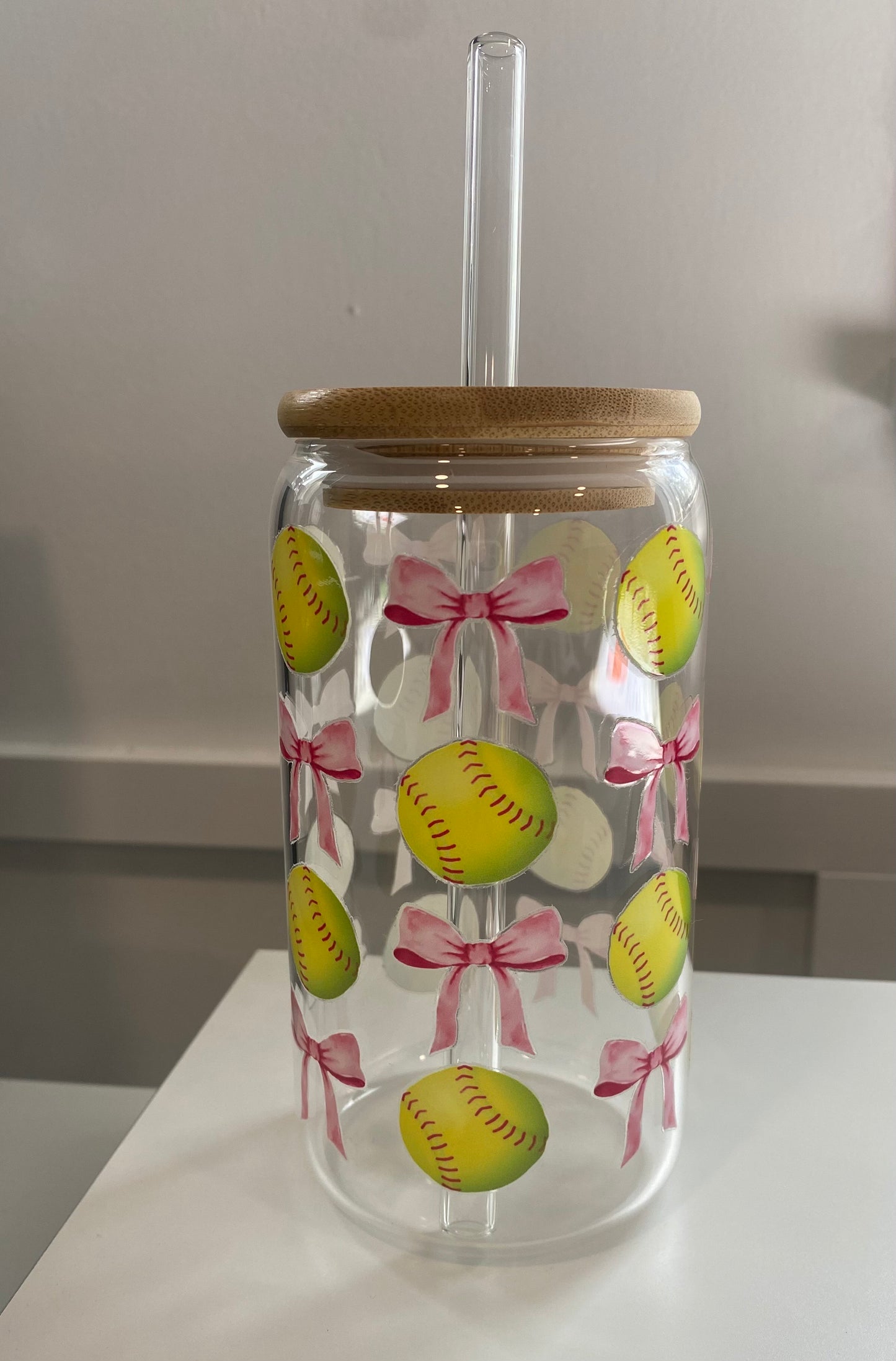 Softball Pink Bows 16oz Glass Libbey Cup