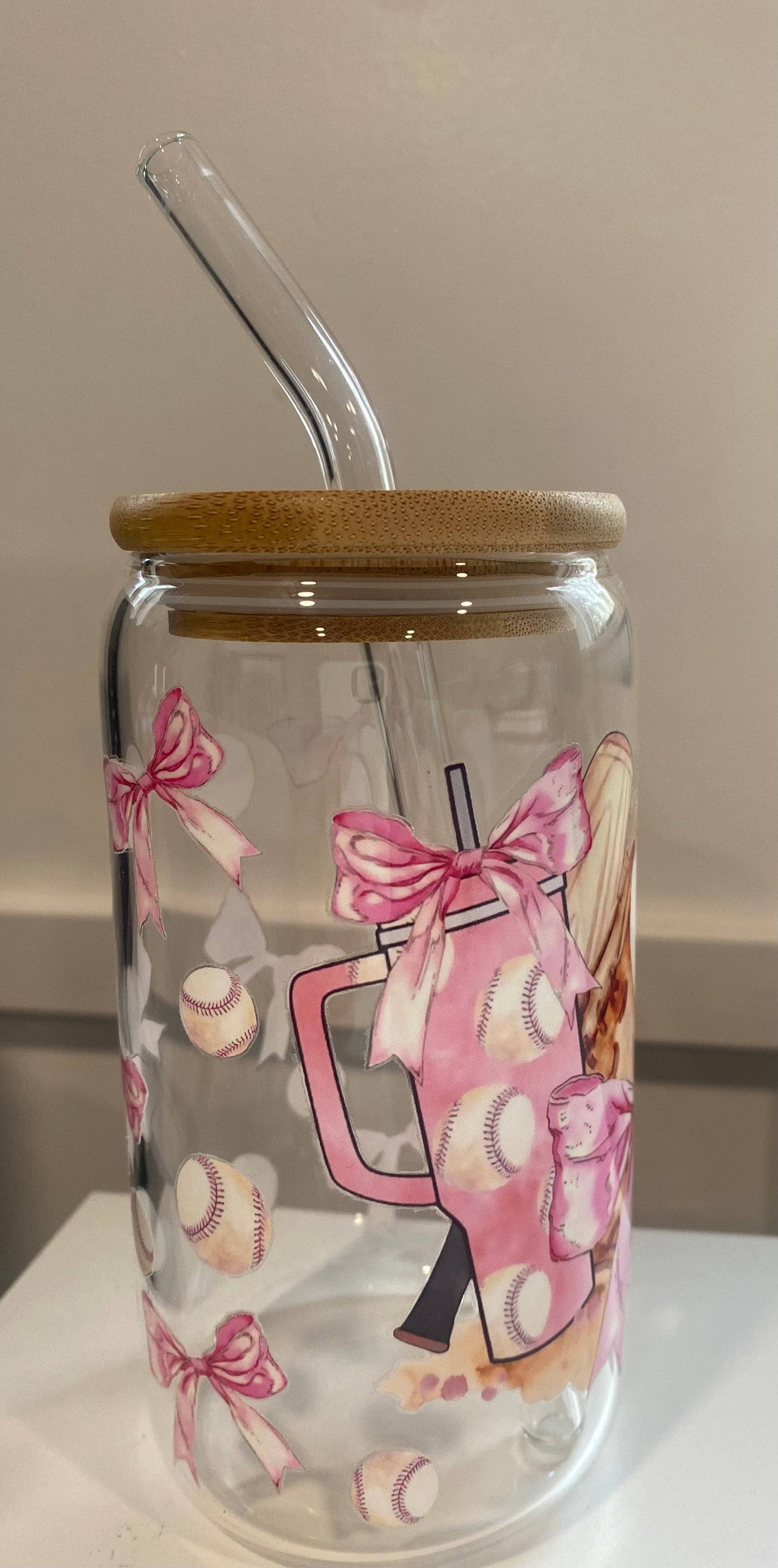 Coquette Baseball Glove with Bows 16oz Libbey Glass Cup