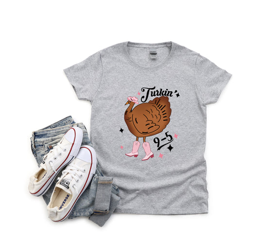 Turkin' 9 to 5 - Women's Tee